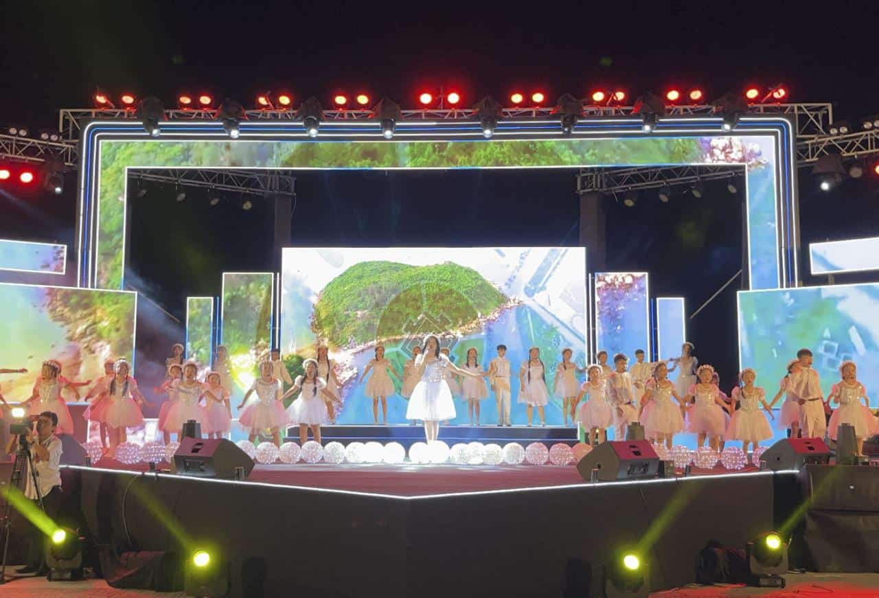 Tổ chức sự kiện khai mạc Liên hoan du lịch biển Nha Trang