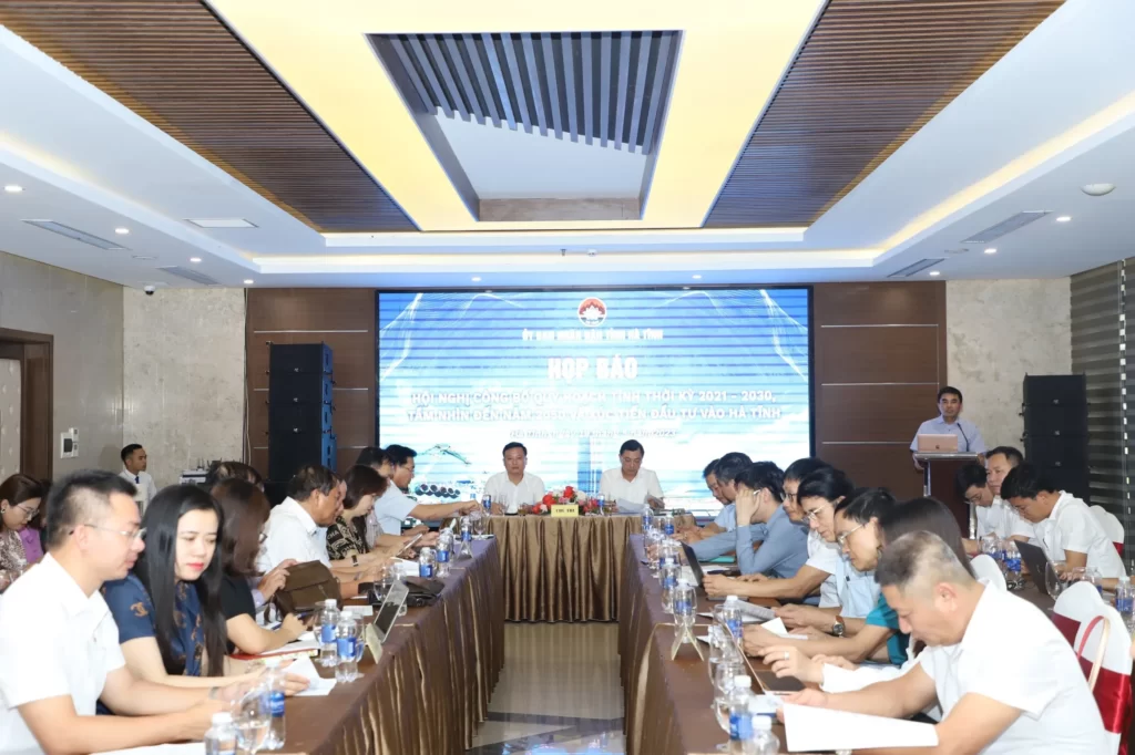 Xin giấy phép tổ chức họp báo tại Hà Tĩnh