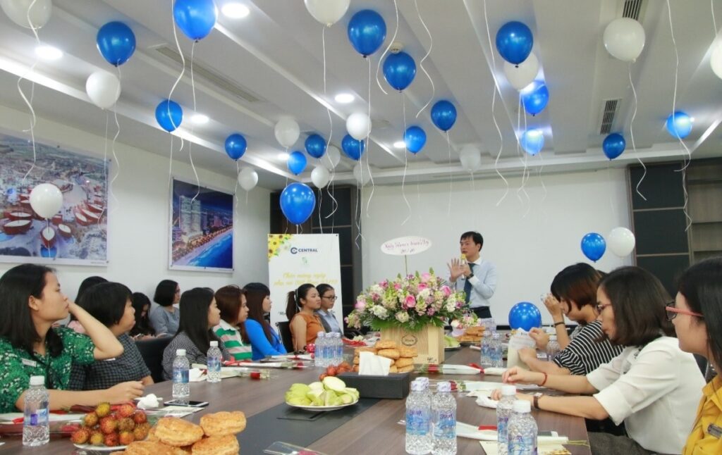 Tổ chức ngày 20/10 cho công ty ý nghĩa, ấn tượng và đáng nhớ nhất