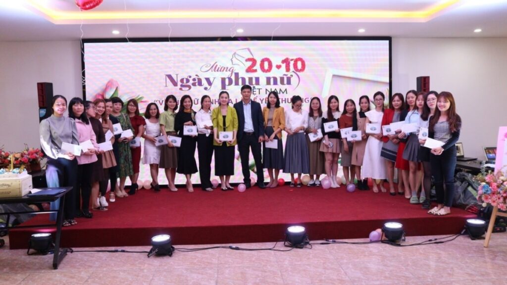 Kịch bản tổ chức 20/10 ý nghĩa và độc đáo nhất