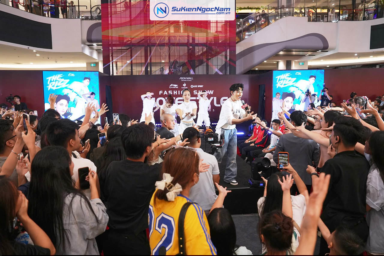 tổ chức sự kiện cùng LI-NINH và ca sĩ ISAAC