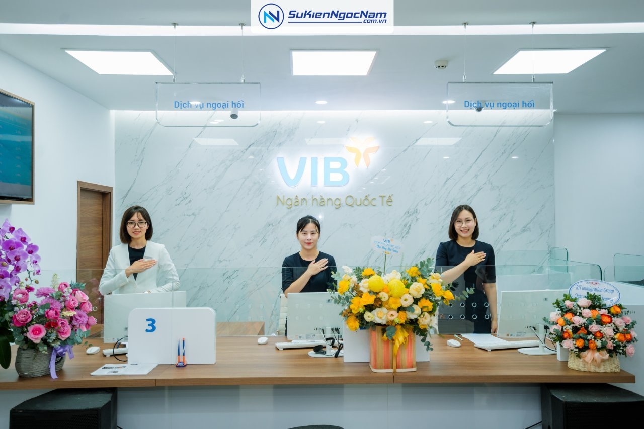 Tổ chức sự kiện khai trương dịch vụ ngoại hối