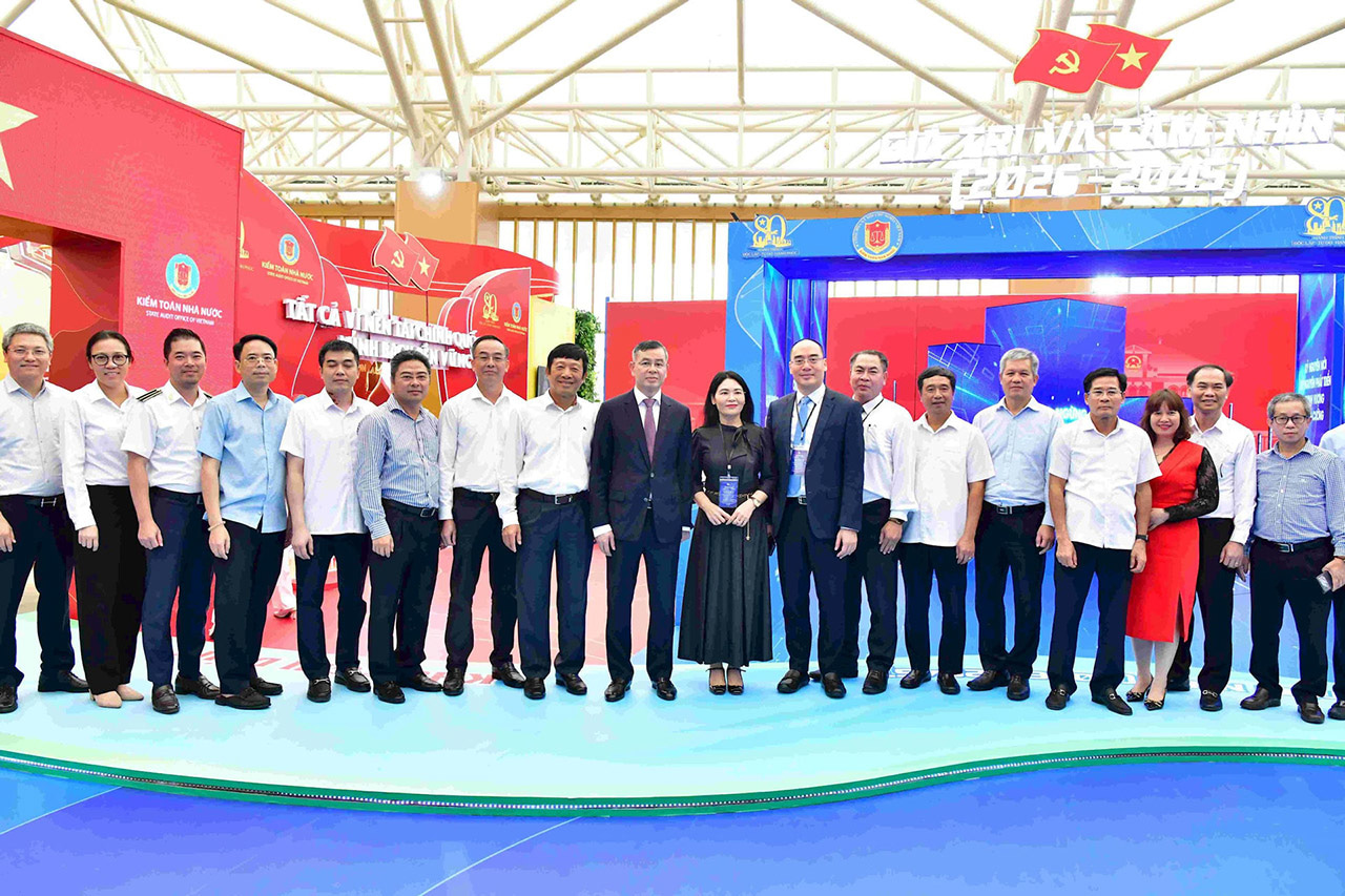 Thiet Ke Thi Cong Gian Hang Kiem Toan Nha Nuoc Tai Su Kien Trien Lam Thanh Tuu Dat Nuoc A80 Lãnh đạo Kiểm Toá