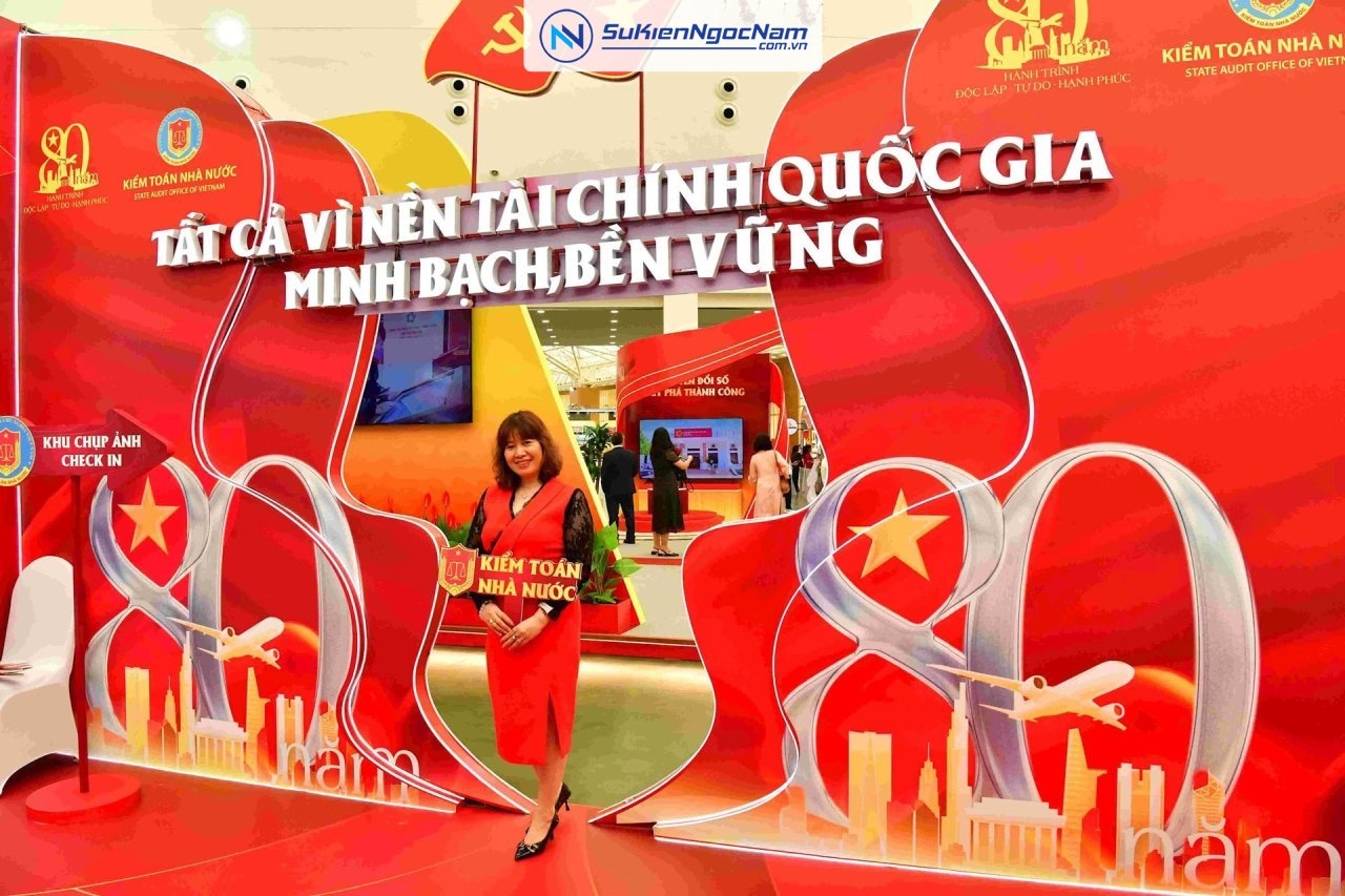 Thiết kế thi công gian hàng