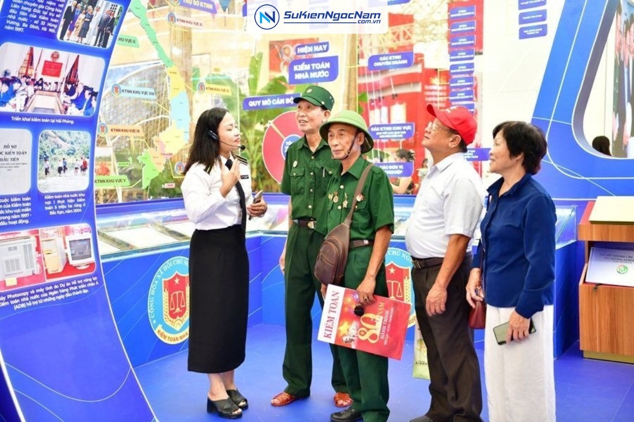 Thiết kế thi công gian hàng