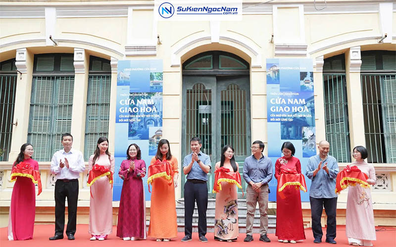 To chuc su kien trien lam Cua Nam Giao Hoa cho UBND Phuong Cua Nam quy 3