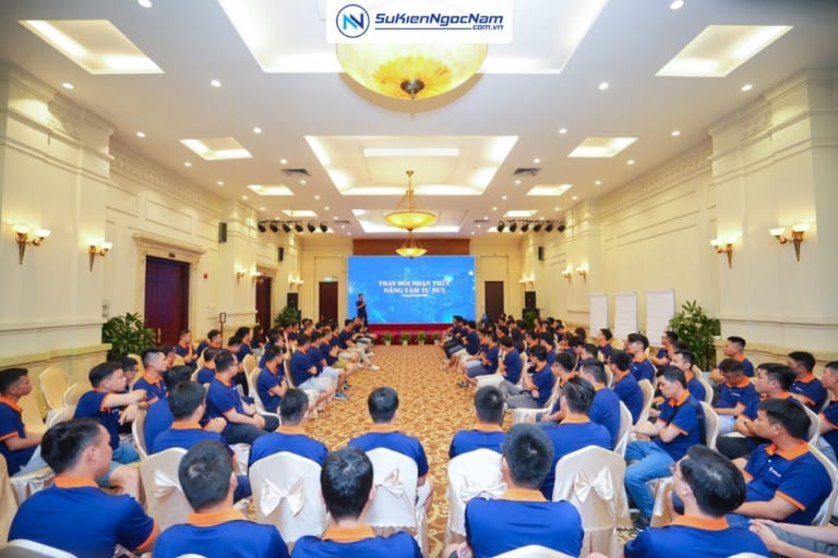 Sự kiện kick-off là gì