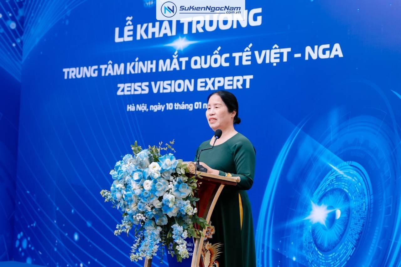 tổ chức sự kiện khai trương kính mắt Việt - Nga