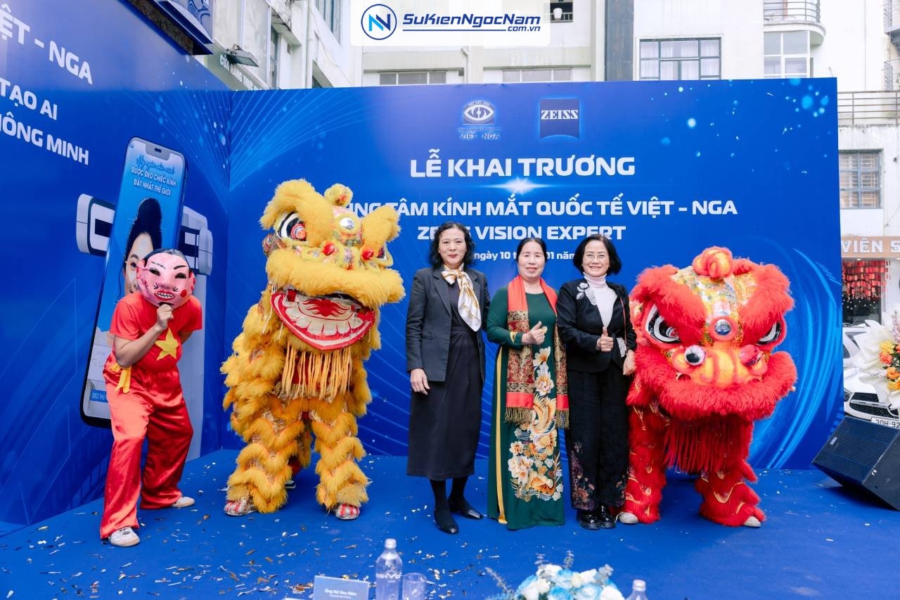 tổ chức sự kiện khai trương kính mắt Việt - Nga