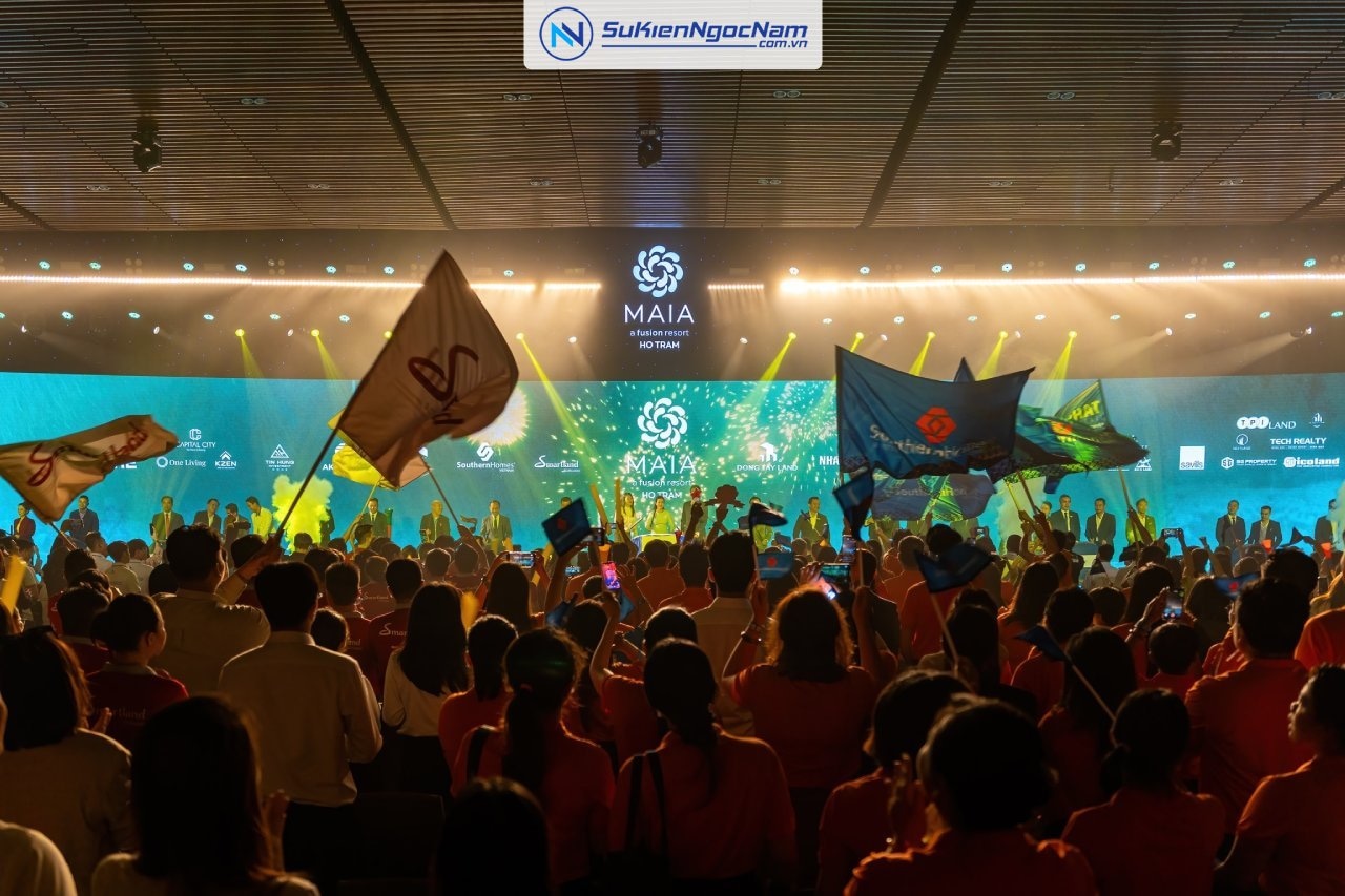 Tổ chức sự kiện kick-off đầu năm