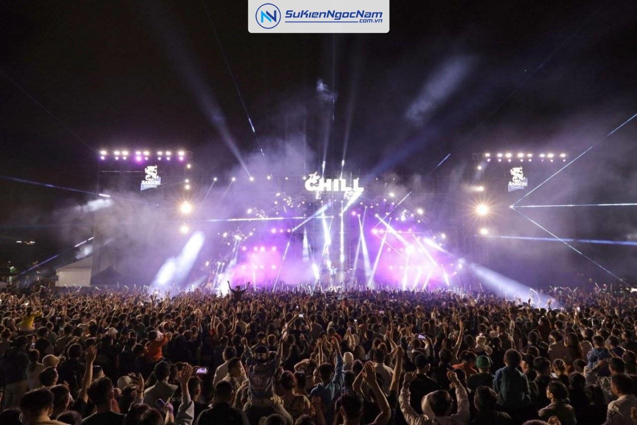 tổ chức sự kiện lễ hội âm nhạc mùa hè