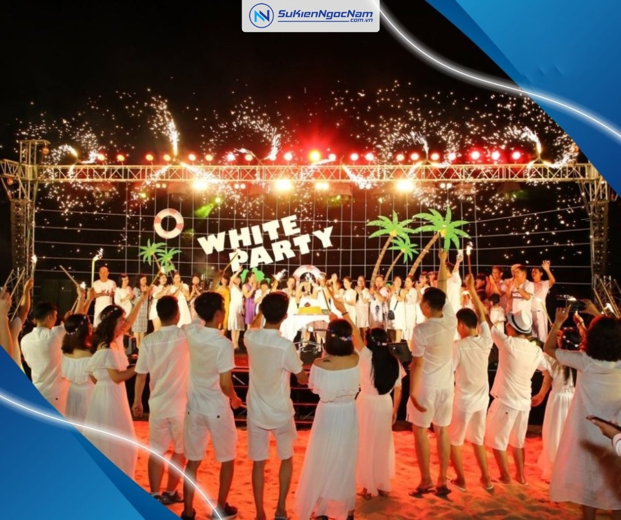 tổ chức sự kiện tổng kết cuối năm