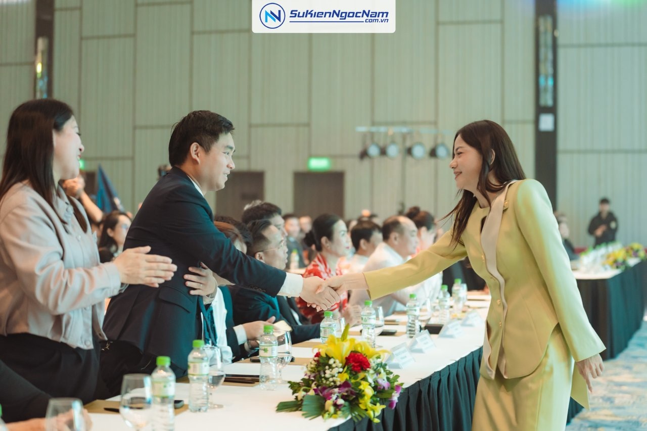 tổ chức sự kiện kick-off bất động sản