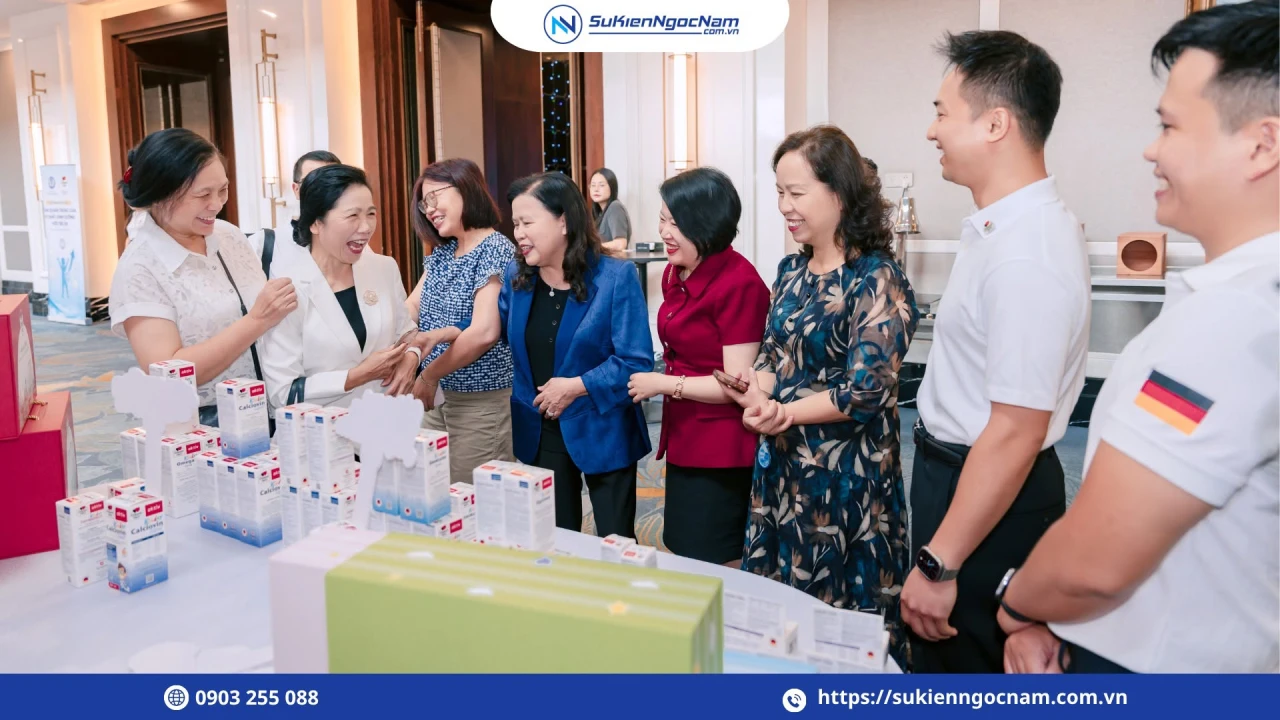 Hội thảo khoa học về tầm quan trọng của vi chất dinh dưỡng với trẻ em do Doppel Herz tổ chức