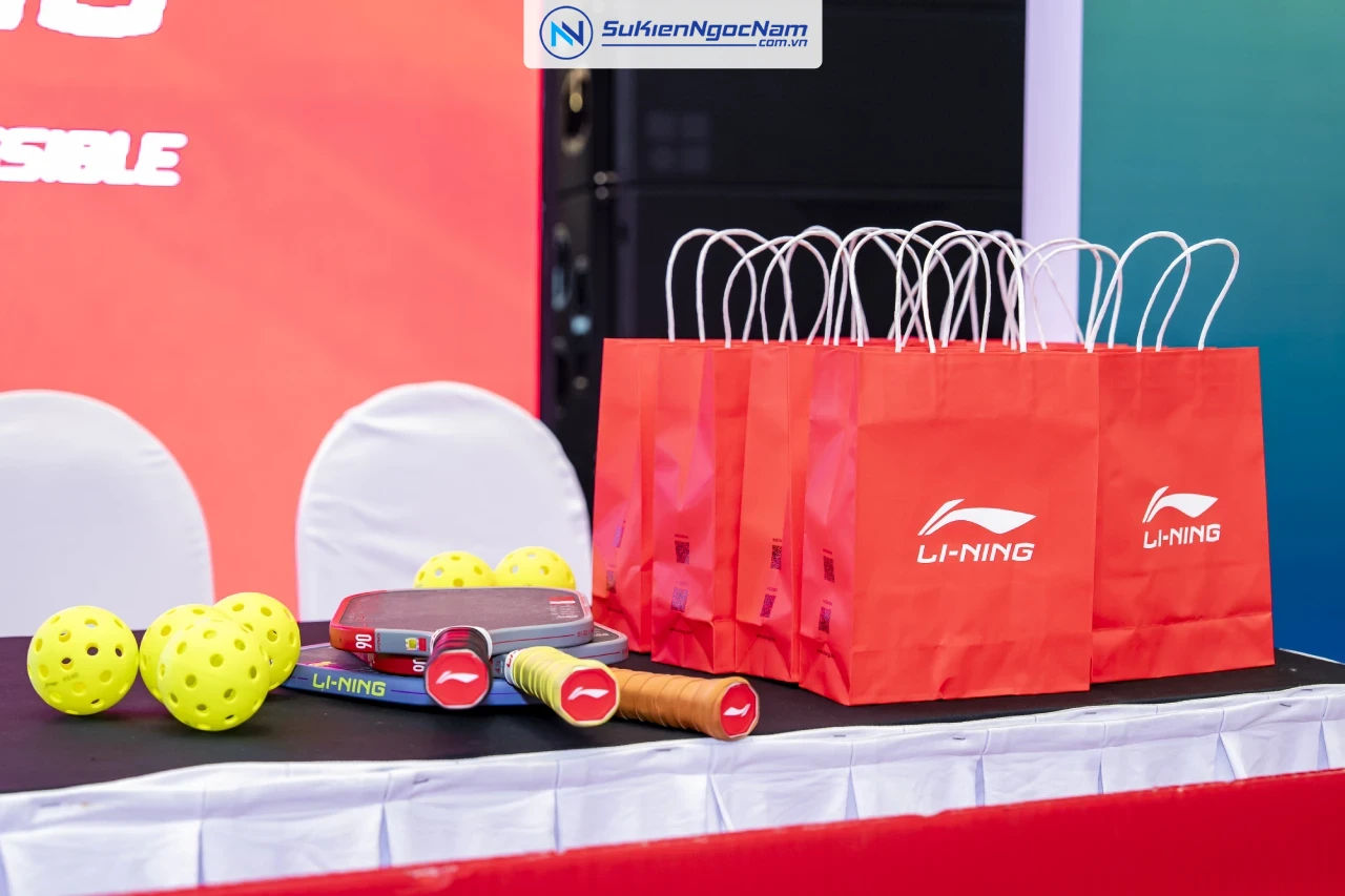 Li Ning Sports Show Fw2026 21